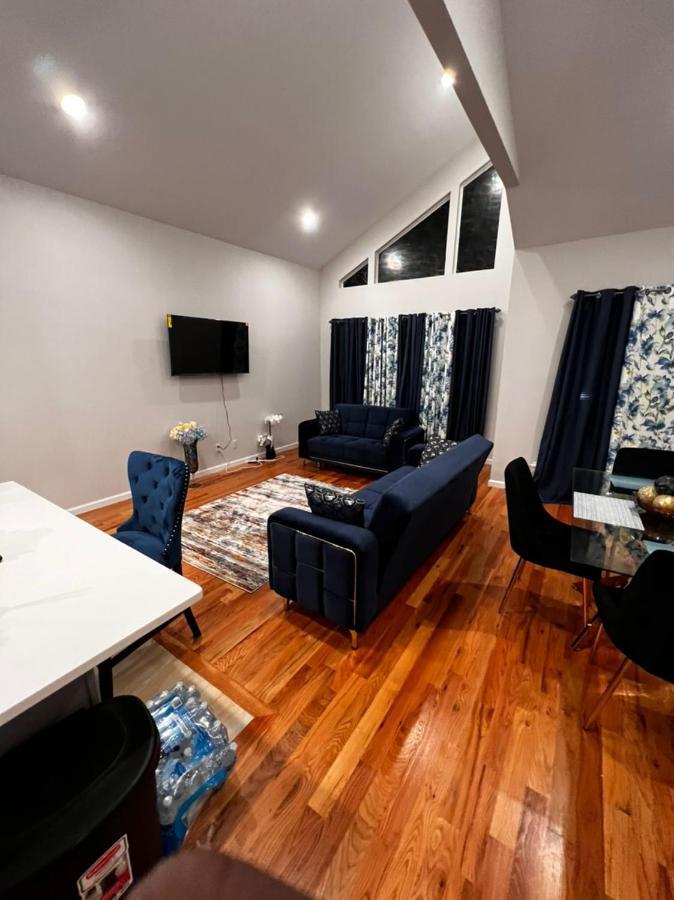 Springview Homes 12Mins From Ewr & 3 Mins From University Hospital Newark Exterior photo